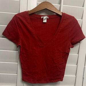 Bozzolo Red V-Neck Crop Tee – Size Small – Soft Stretch Cotton